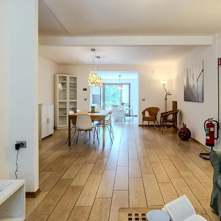 Legnone By Interhome Appartamento *